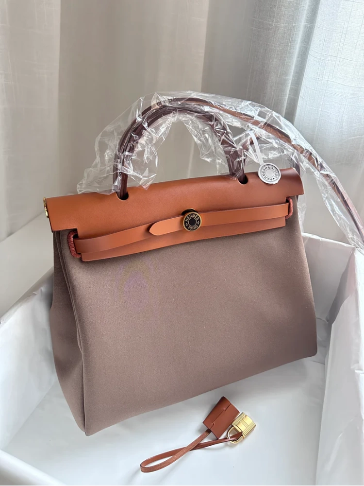 HERBAG 31 Etoupe/Fauve/Ebene LAQUE