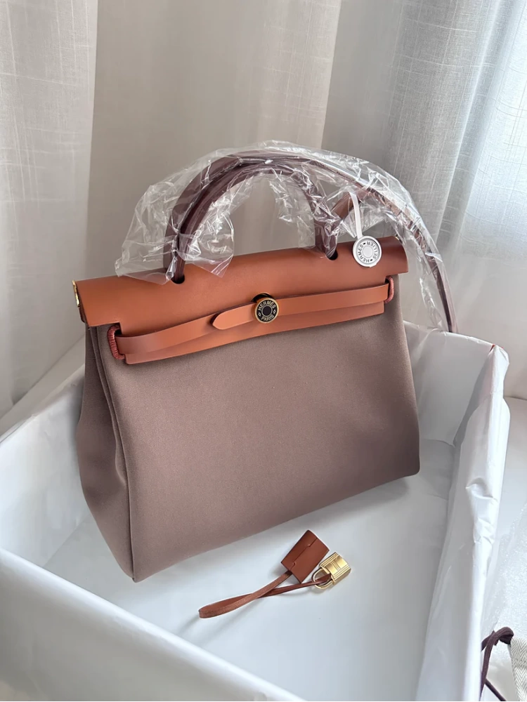 HERBAG 31 Etoupe/Fauve/Ebene LAQUE