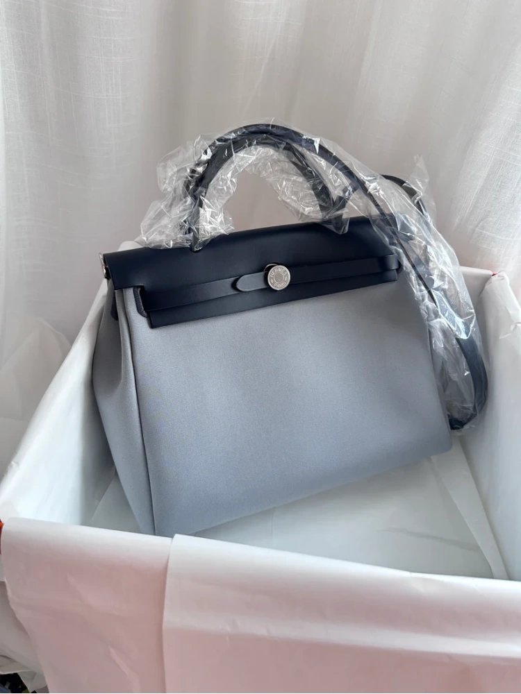 HERBAG 31 Gris Pantin/Blue Indigo PHW
