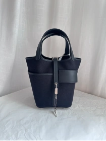P18 Black PHW